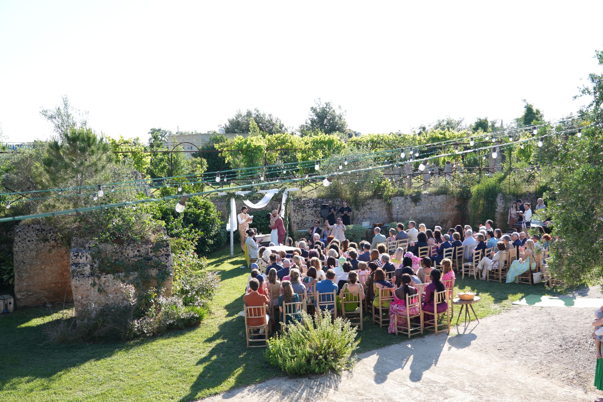 A ceremony among the olive trees of Li Calizzi